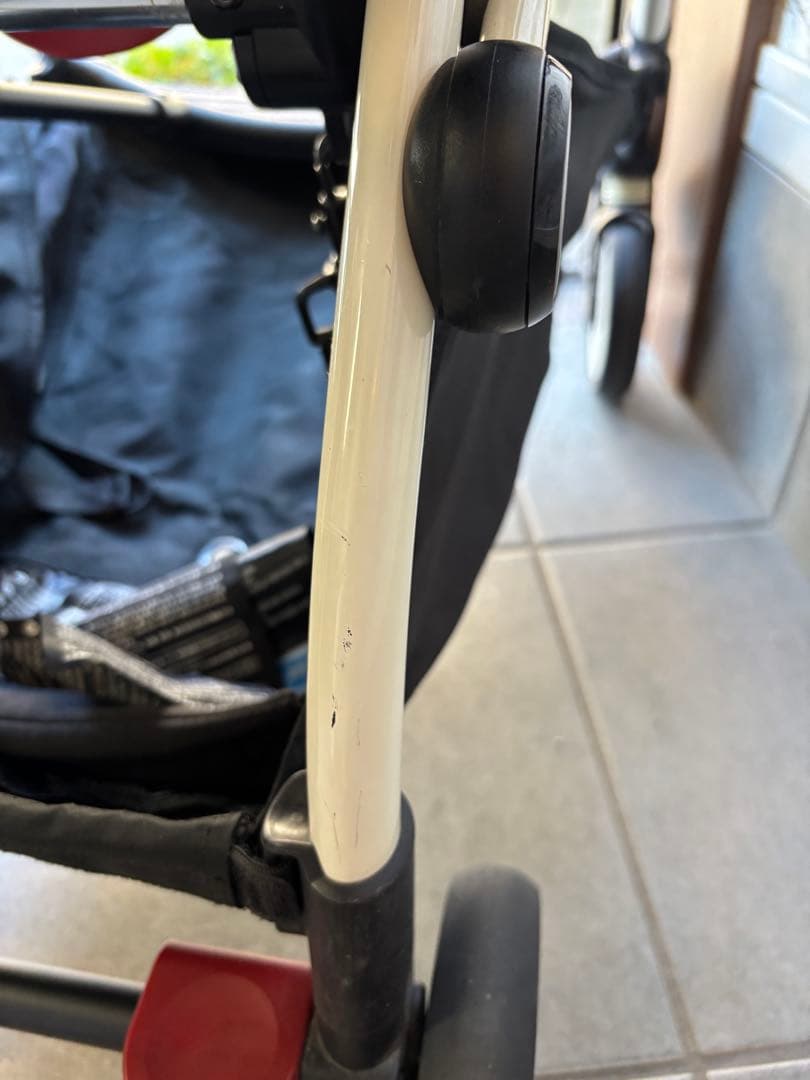 YOYO2 ベビーカー ベージュホワイトフレーム