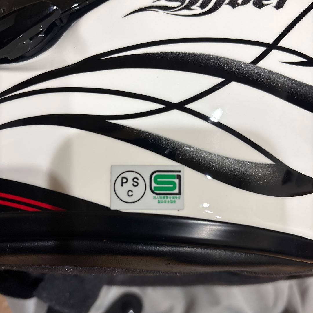 SHOEI フルフェイスヘルメット ホワイト/ブラック/レッド　サイズＭ