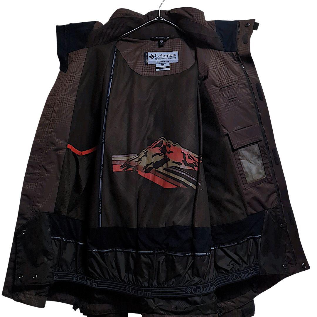 コロンビアTITANIUMマウンテンパーカー 茶系　メンズL相当