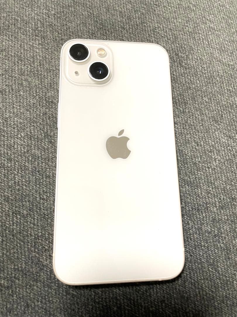 iPhone 13 256GB スターライト