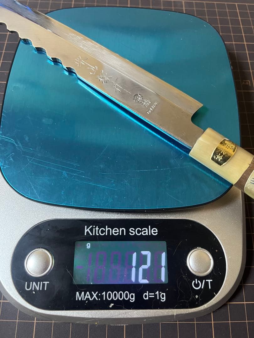 堺山塚作 銀三 柳刃包丁 白水牛 銀鱗 DELUX 鱗取り付き 新品 包丁