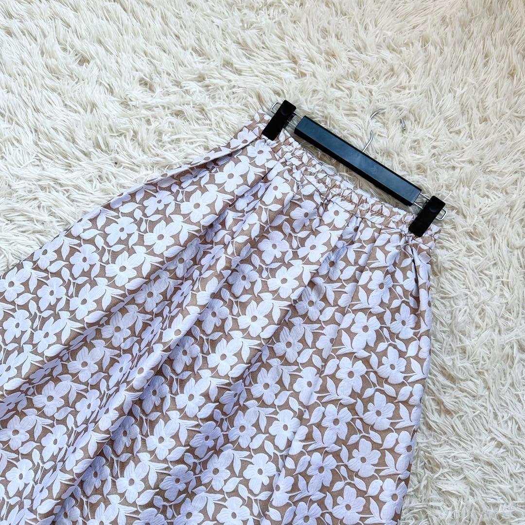 【着用1回】セブンテン　ツートンジャガードフラワースカート　ライトベージュ　S