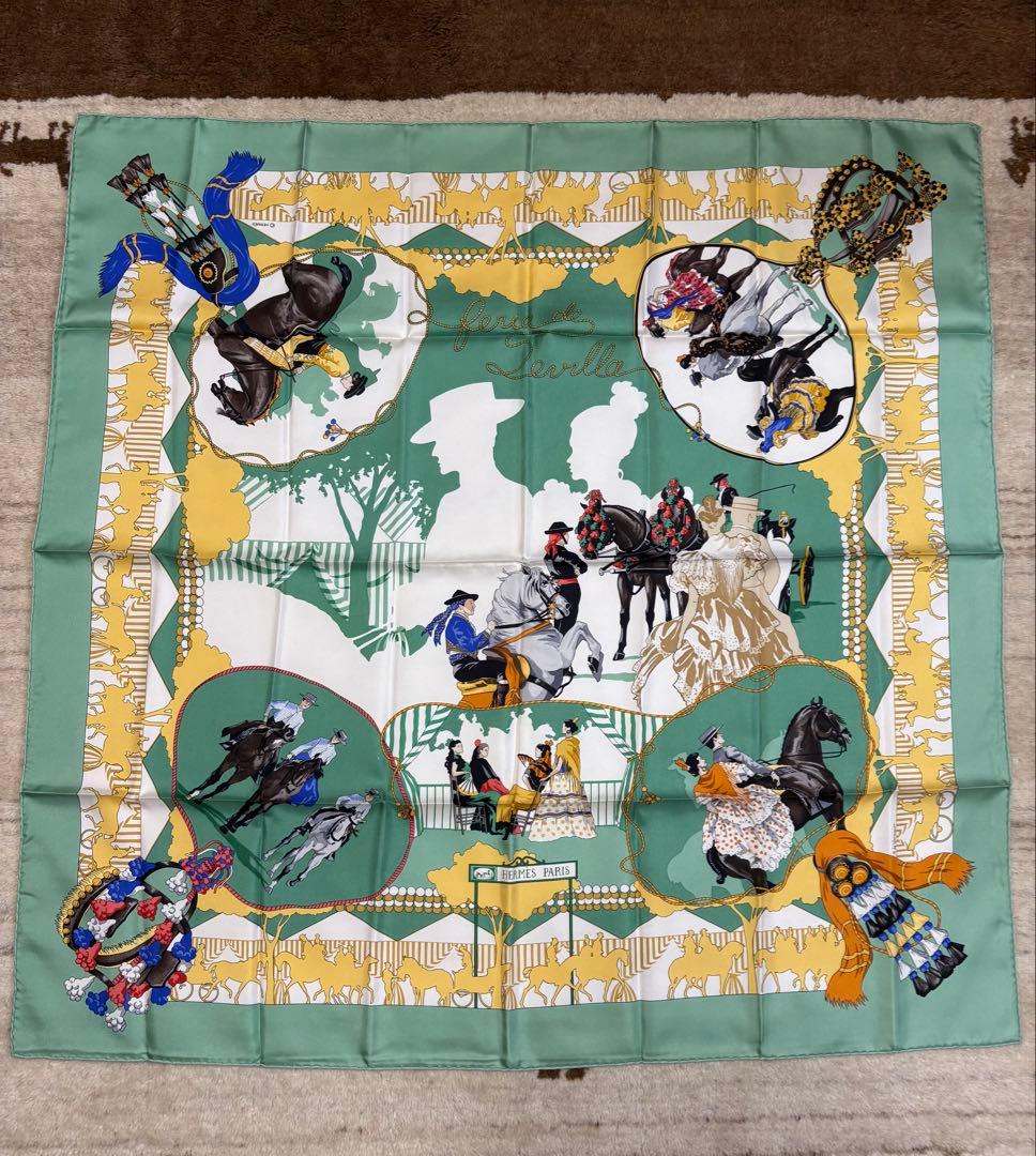 【セール中】　HERMES（エルメス）Feria de Sevillaカレ90