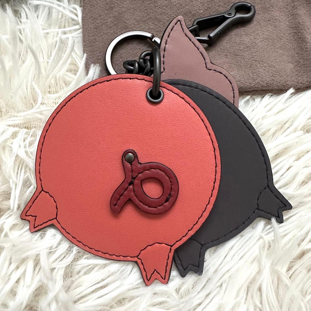 極美品✨️ボッテガヴェネタ イントレチャート ピギー キーリング ぶた 箱付き