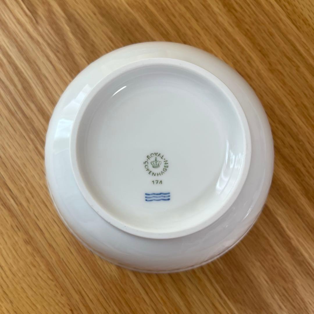◆廃番希少◆ロイヤルコペンハーゲン◆ホワイトパルメッテ◆蓋付きボウル3セット◆