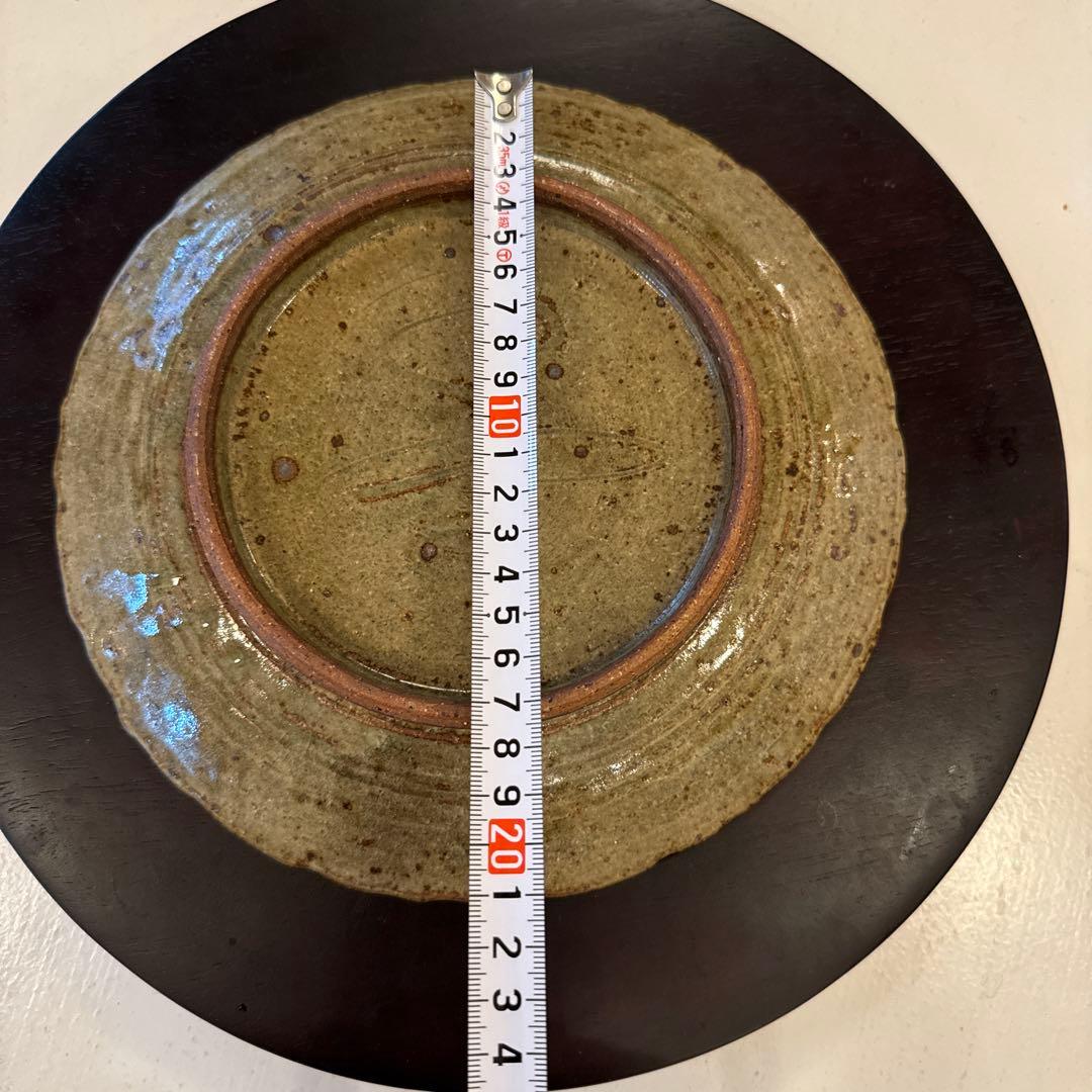 イムサエムさんのお皿 欠けあり1箇所 装飾的な青茶色の陶器皿