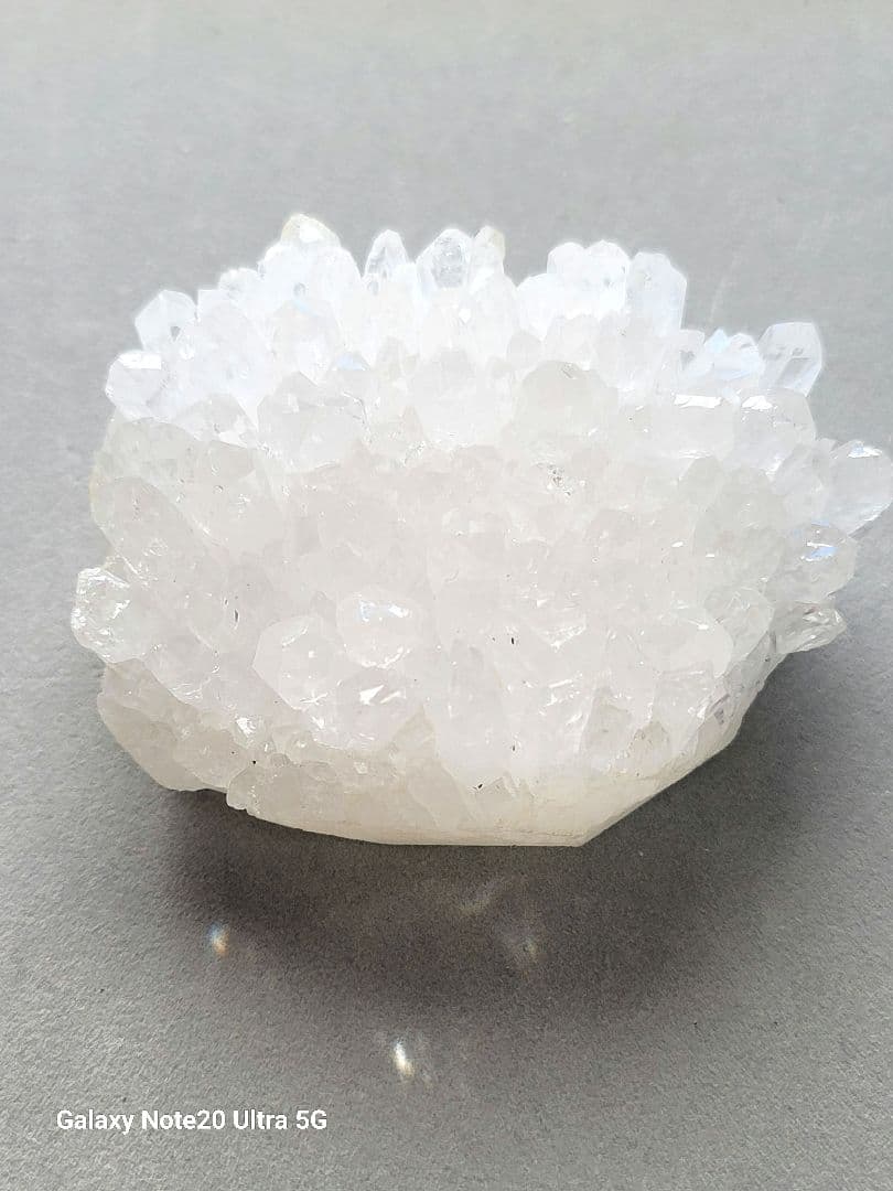 天然石　菊花水晶クラスター