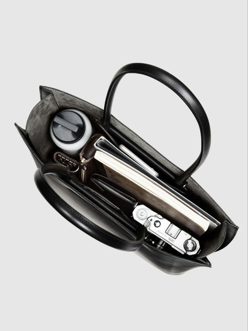 R*)様 土屋鞄 ブラックヌメトートバッグ