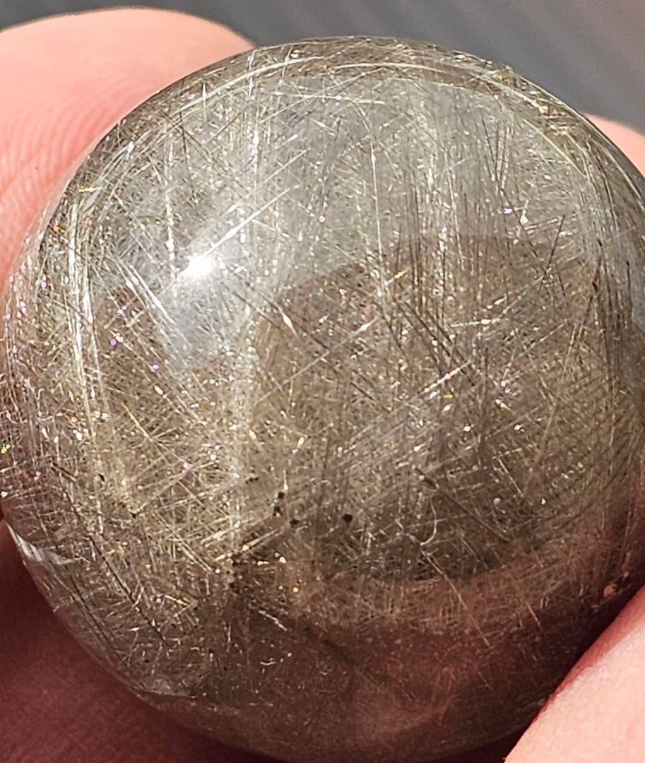 針が沢山入った‼️ブラジル産 プラチナシルバールチル 丸玉
