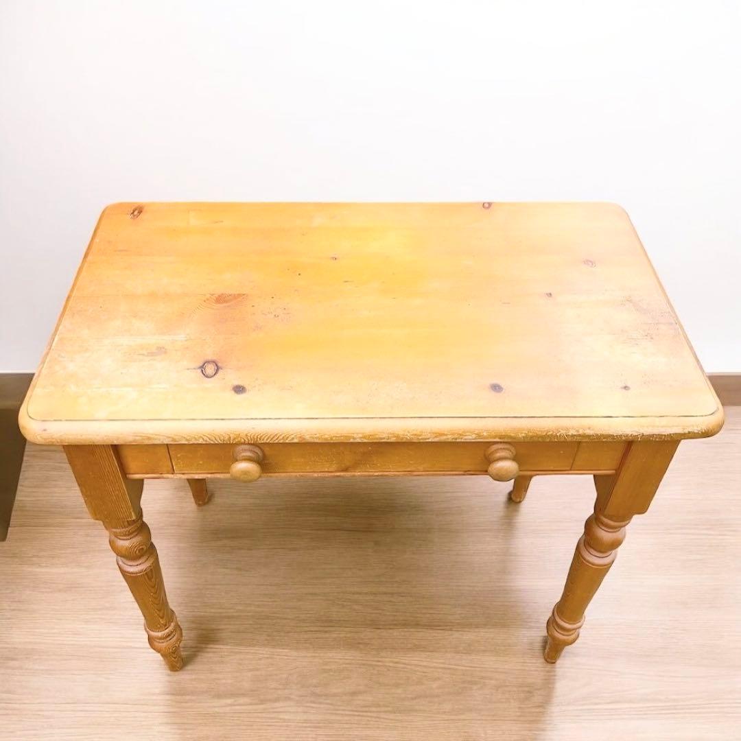 ペニーワイズ　家具　パイン無垢材　デスク