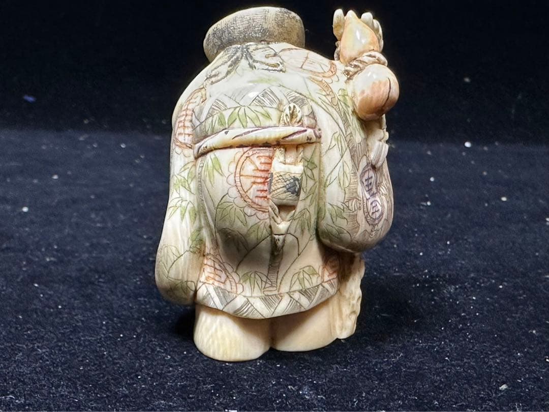 置物　アンティーク　天然素材　七福神　仏像　彫刻 古美術品　細密細工