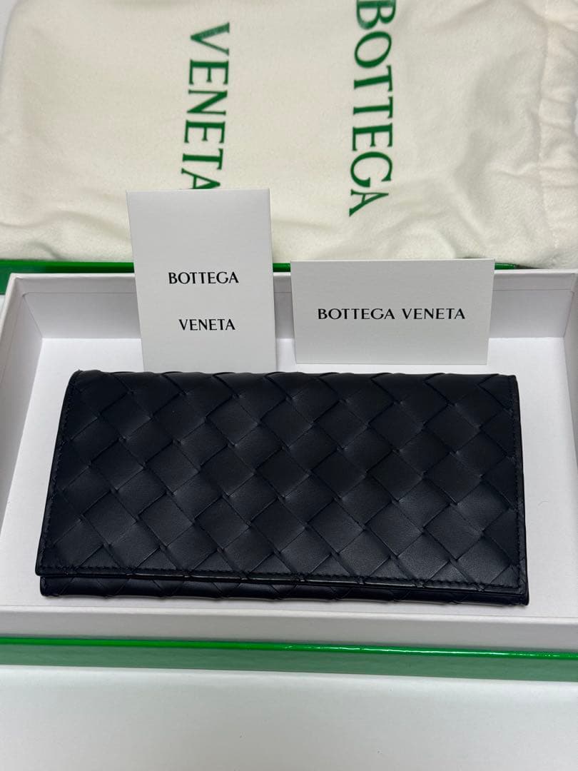 BOTTEGA VENETA イントレチャート パース付きロングウォレット