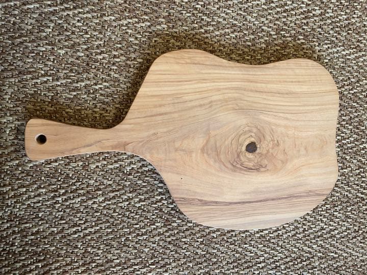 オリーブのカッティングボード(36)