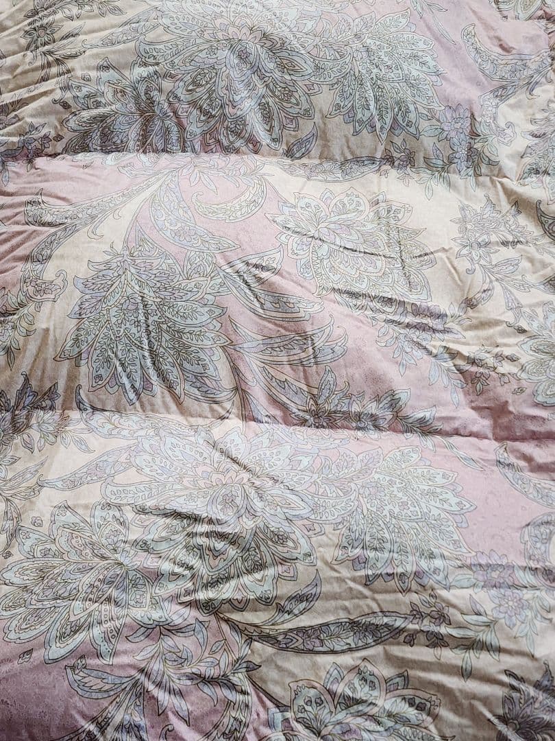 花柄　羽毛布団 　ピンククリーム色