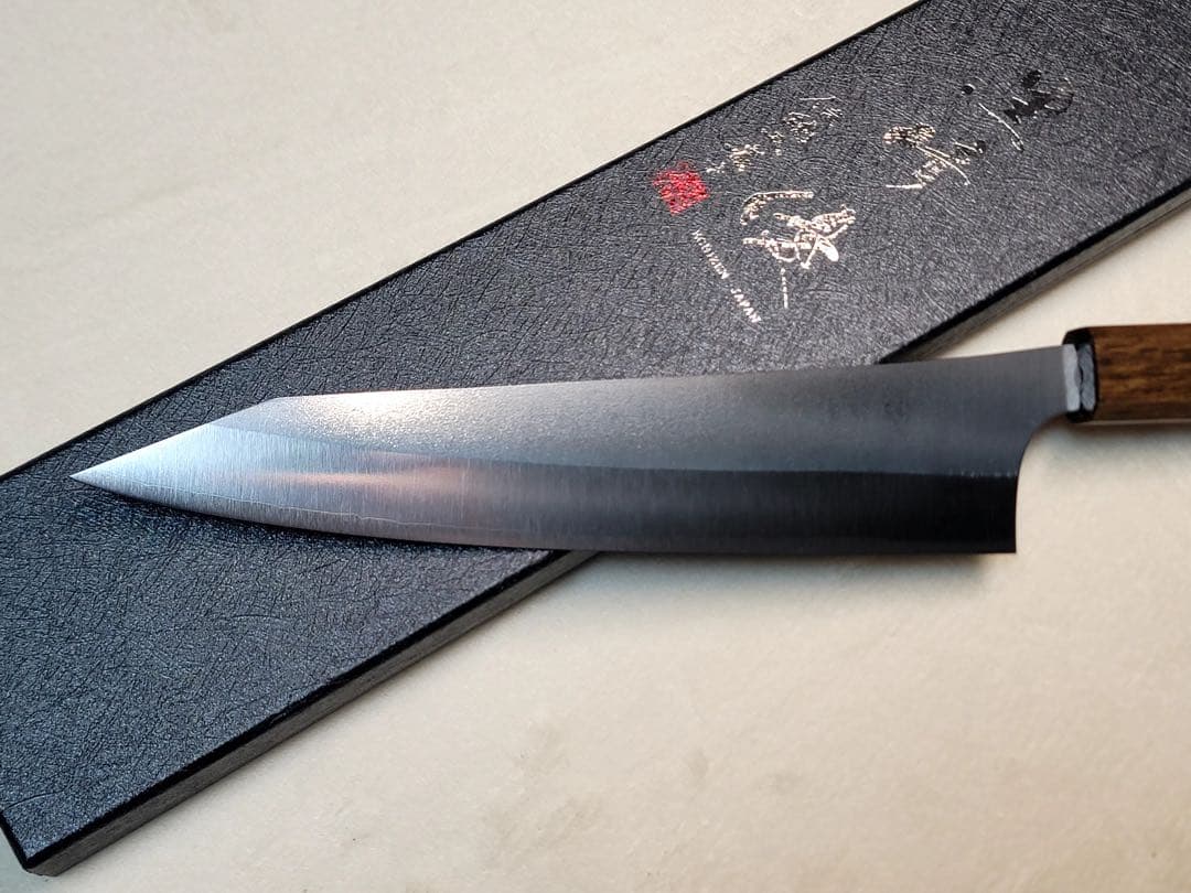 黒崎優　新月光　VGxeos 牛刀　210mm