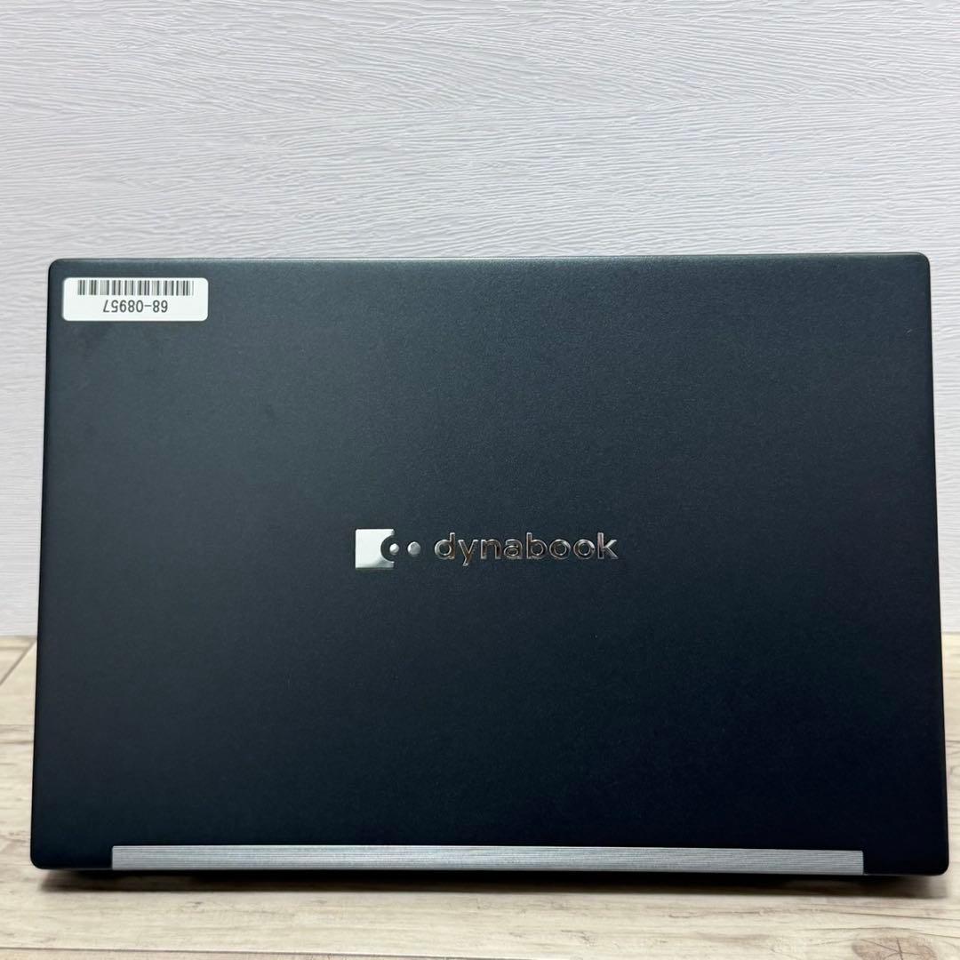美品★Dynabook/11世代/薄型軽量/888g/メモリ8GB/Win11