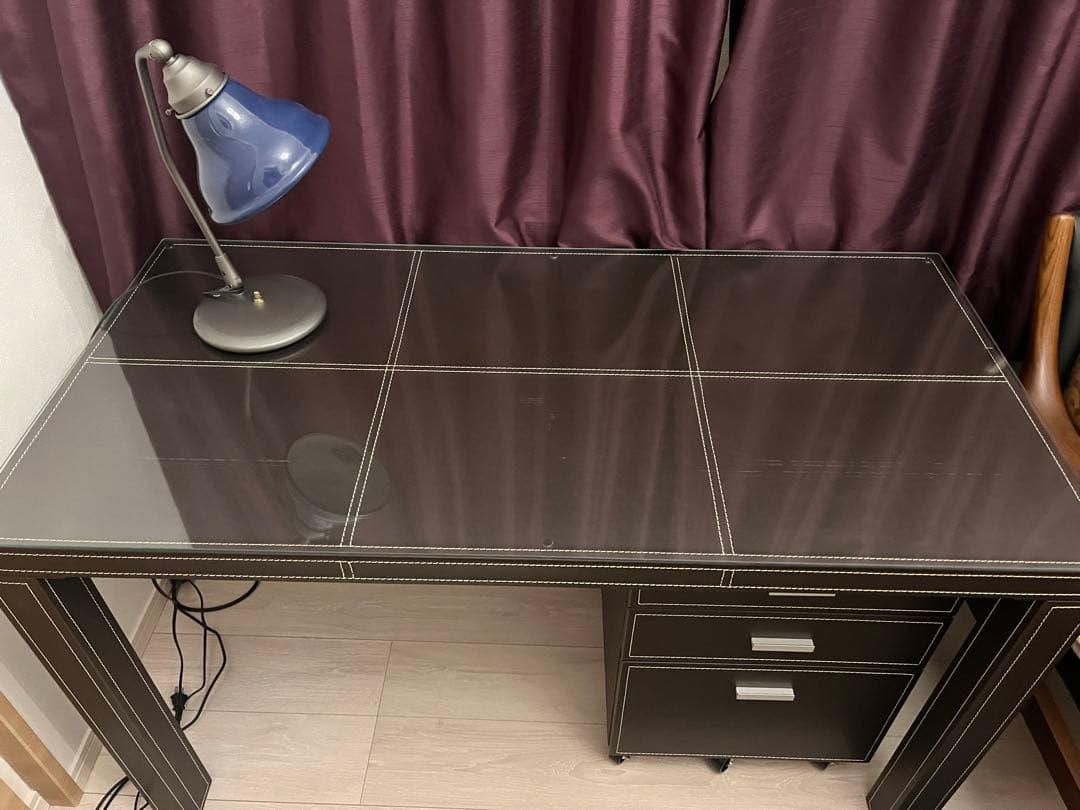 パソコンデスク　ガラス天板
