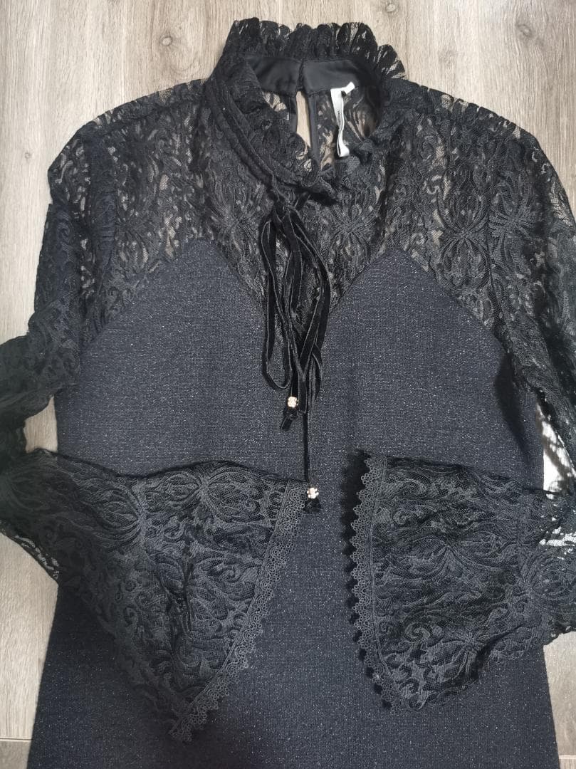 エレガント ブラック ワンピース 膝丈