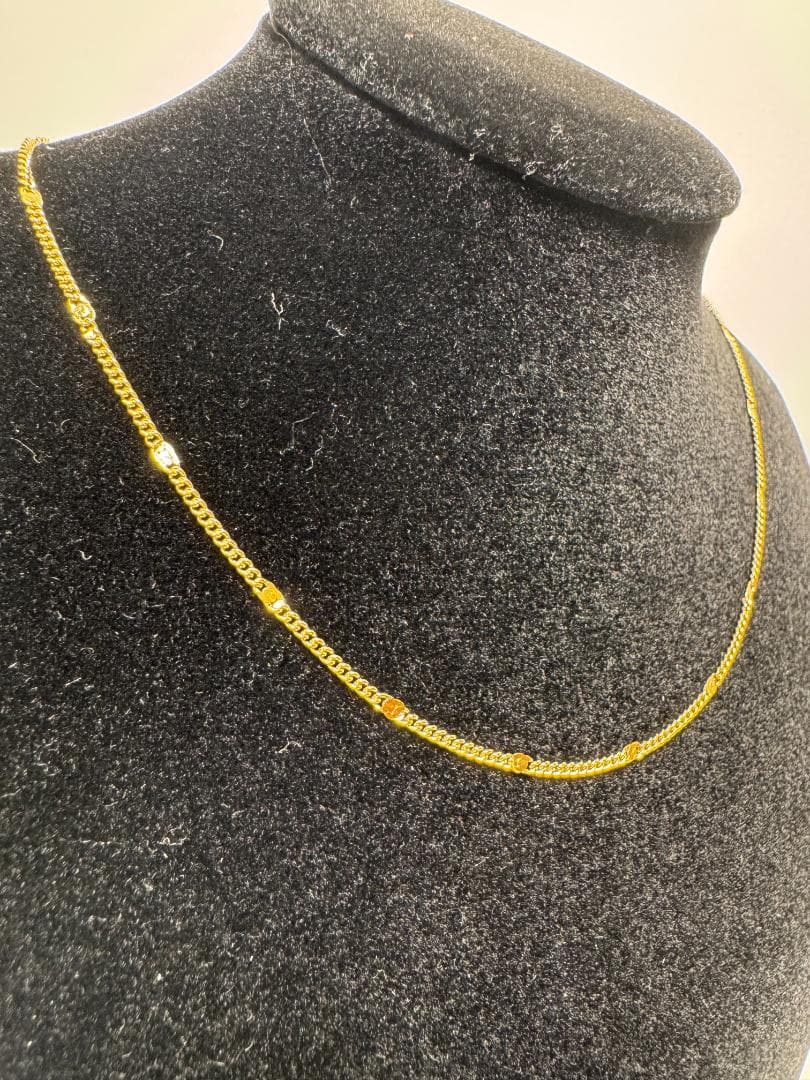 K18ゴールドチェーンネックレス ビーズ装飾付き2.2g