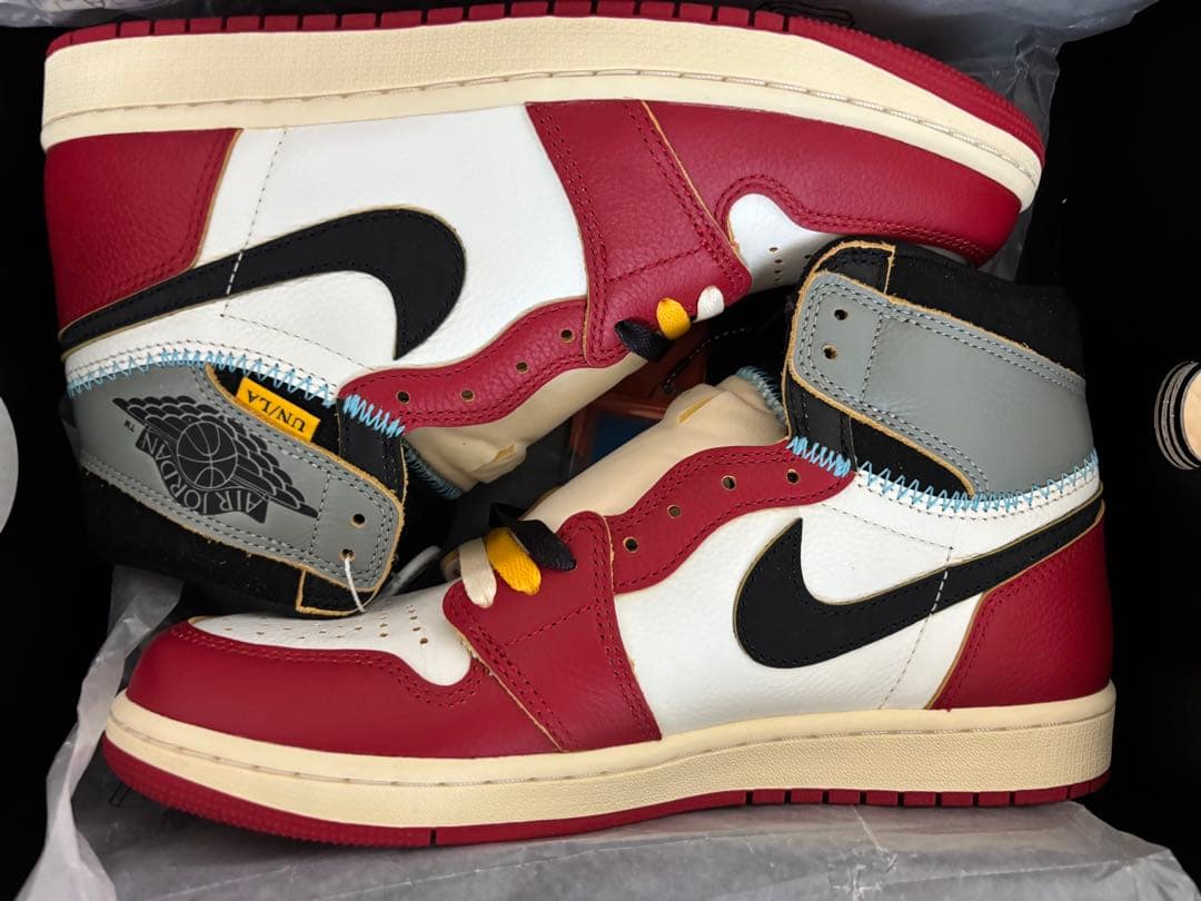 ふ*ん様 ユニオン × ナイキ エアジョーダン1 レトロ ハイ OG \"シカゴ/