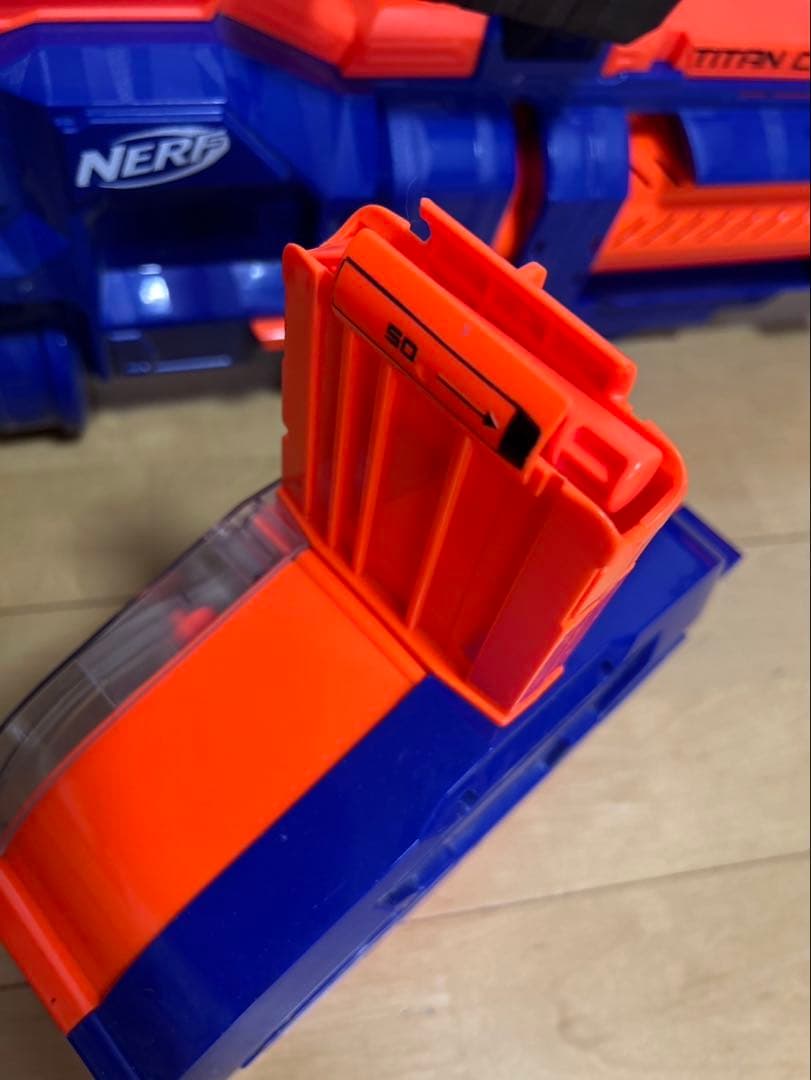 r*1様 (激レア）NERF Titan CS-10 トイガン 80発マガジン