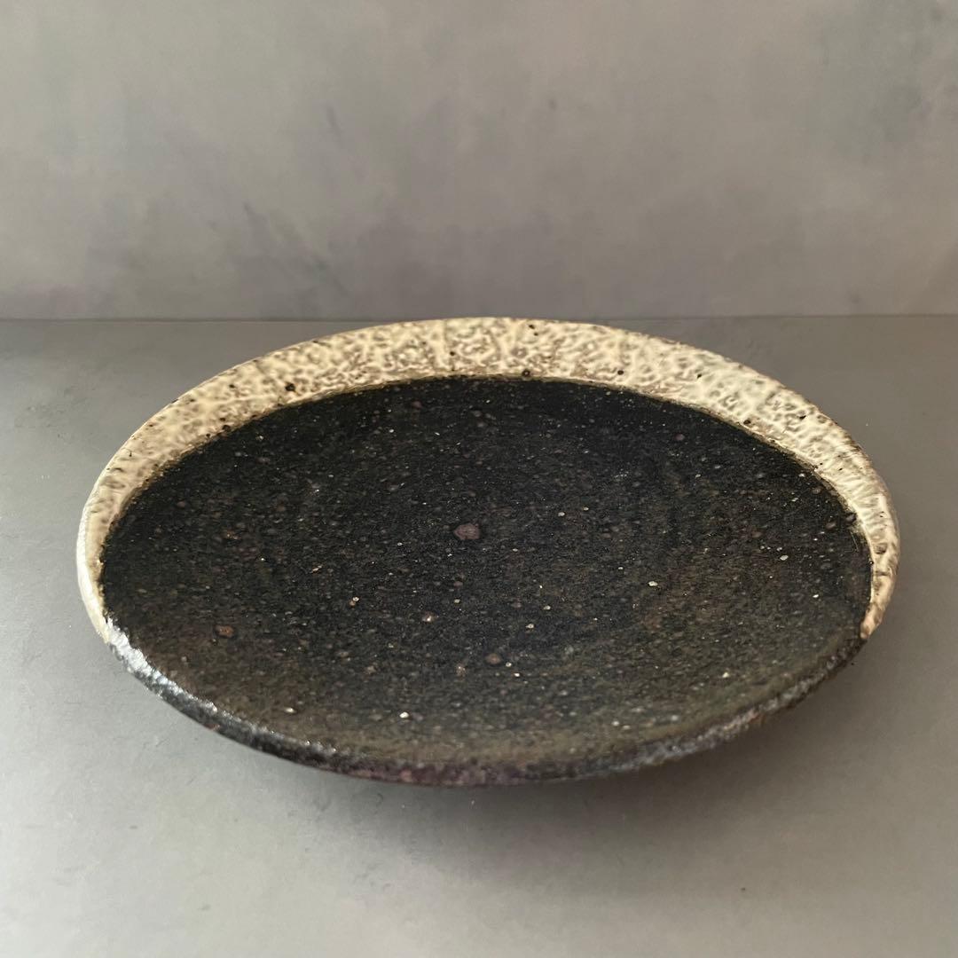 薮本寛之さんのお皿2枚