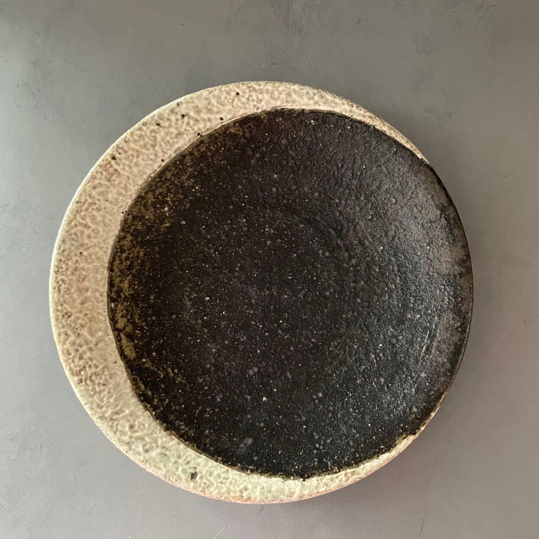 薮本寛之さんのお皿2枚