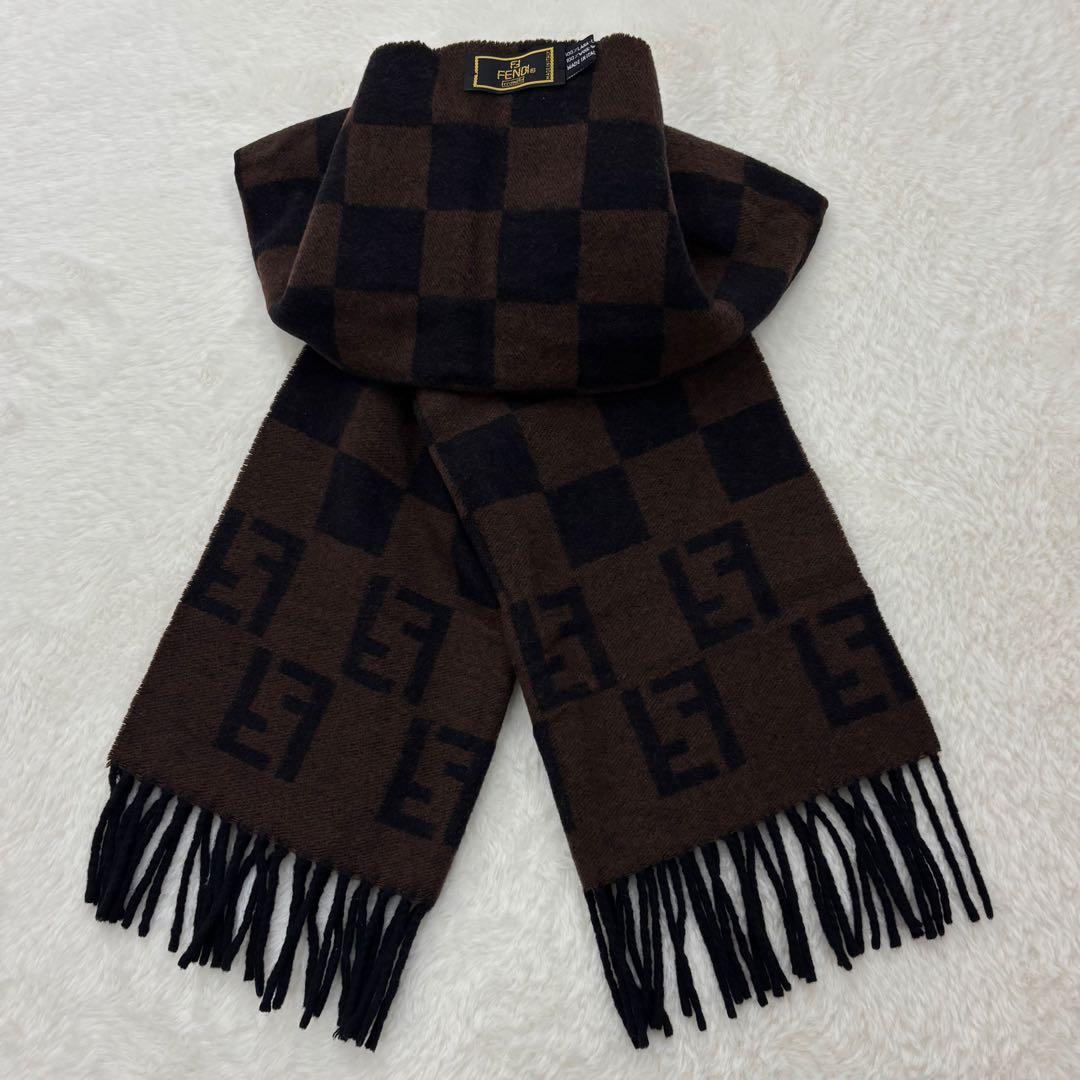 美品　フェンディ　ズッカ柄　マフラー　ウール　ブラウン ブラック　リバーシブル