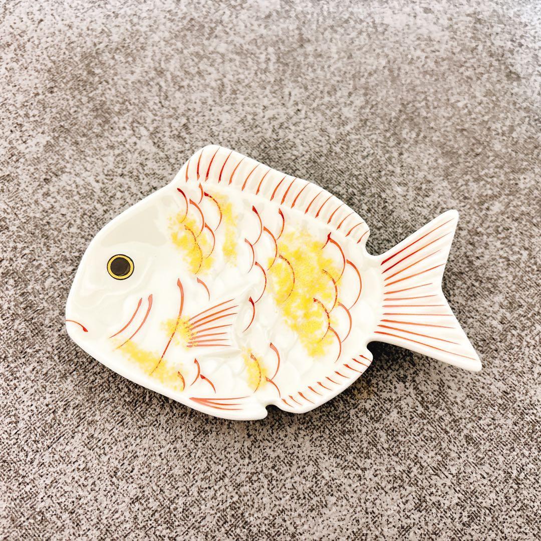 パールご依頼品　有田焼　幸楽窯　松葉形前菜皿　鯛小皿　12点セット