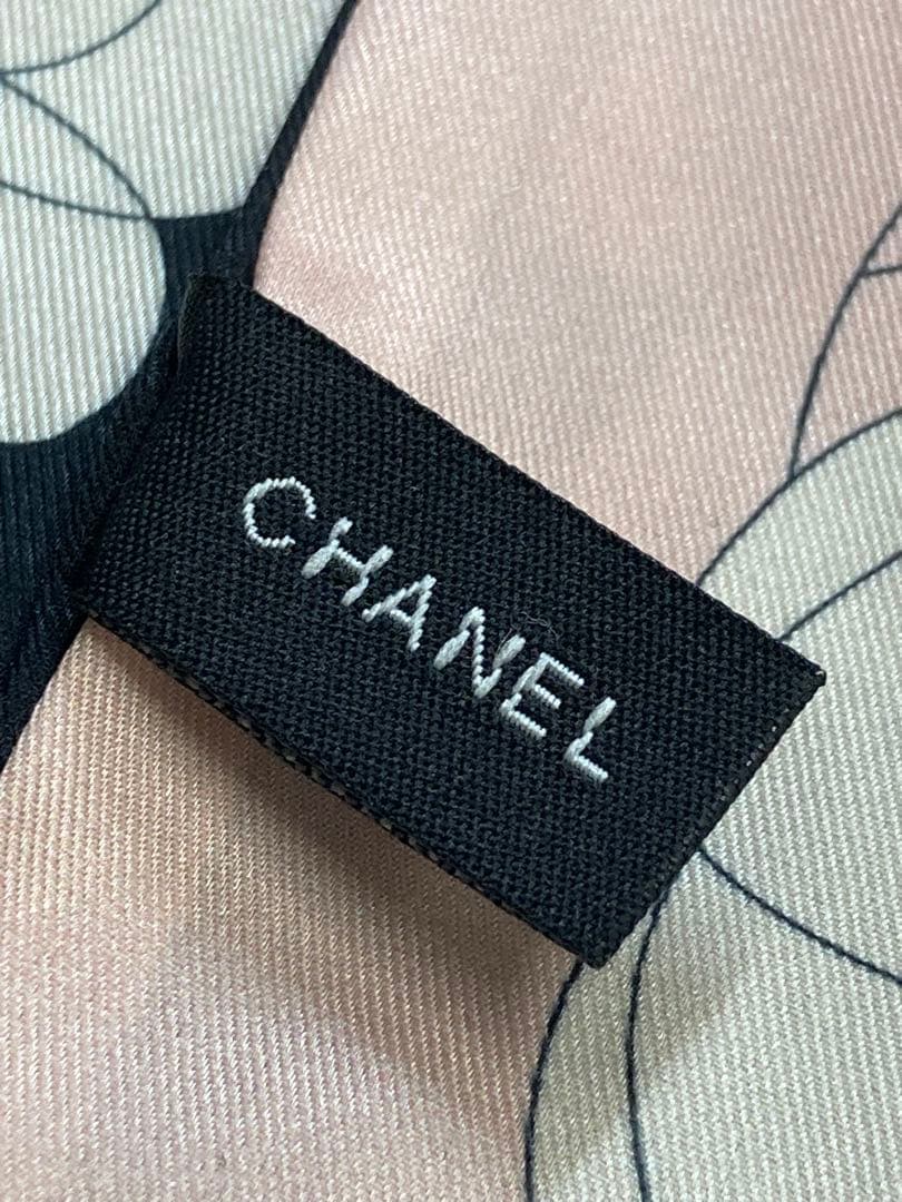 まる 美品 CHANEL ヘアバンド・スカーフ バラ　ココマーク