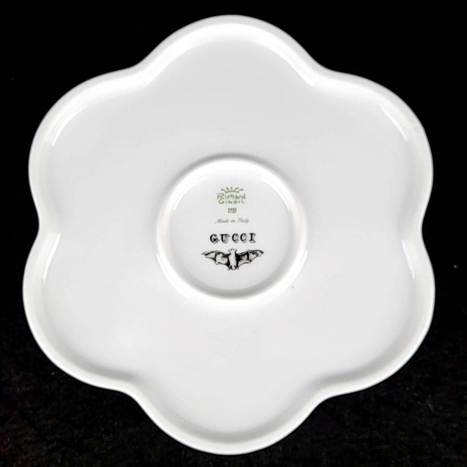 ◎未使用級◎グッチ　リチャードジノリ　コウモリ　小物入れ　箱つき