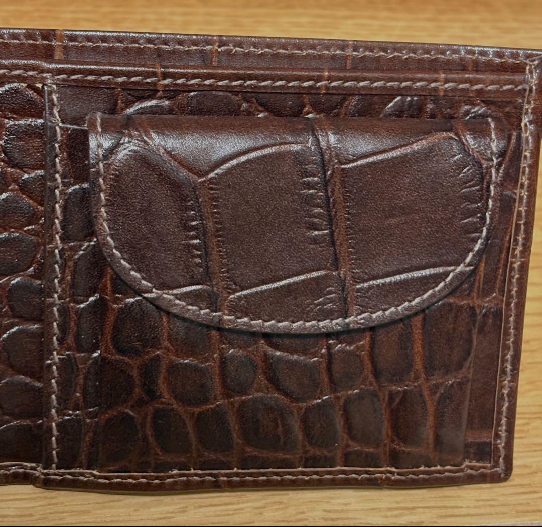 抹*茶様 新品未使用　希少　IL BISONTE クロコ　ブラウン 二つ折り財布