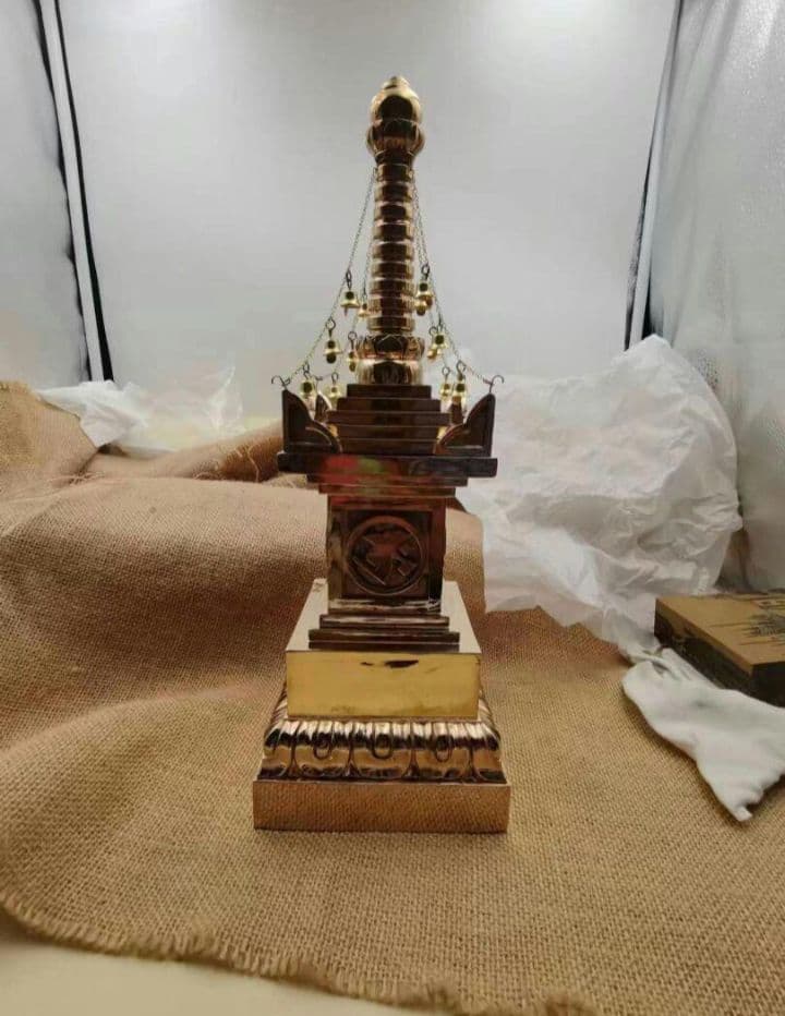 【修縁堂】密教法具 宝篋印塔 仏教美術 弘法大師 真鍮製vajra29cm