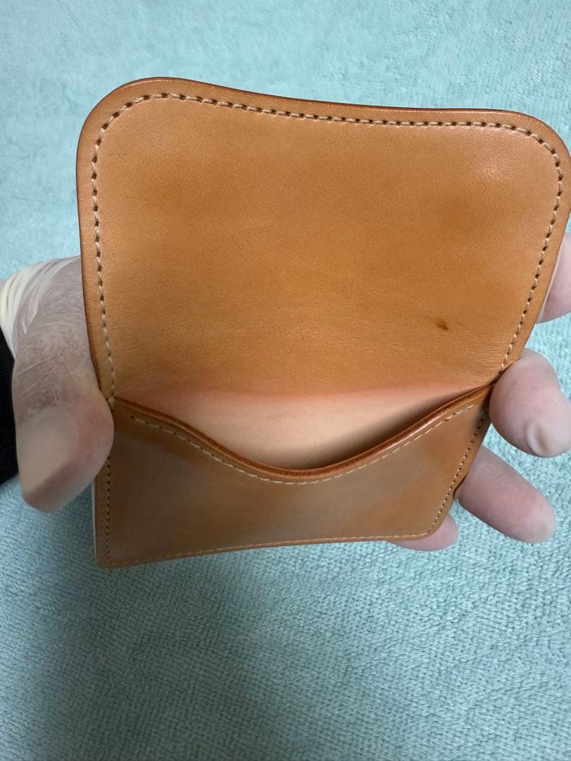 ワイルドスワンズ　タング　サドルプルアップ　ナチュラル＋カラビナキーリングL