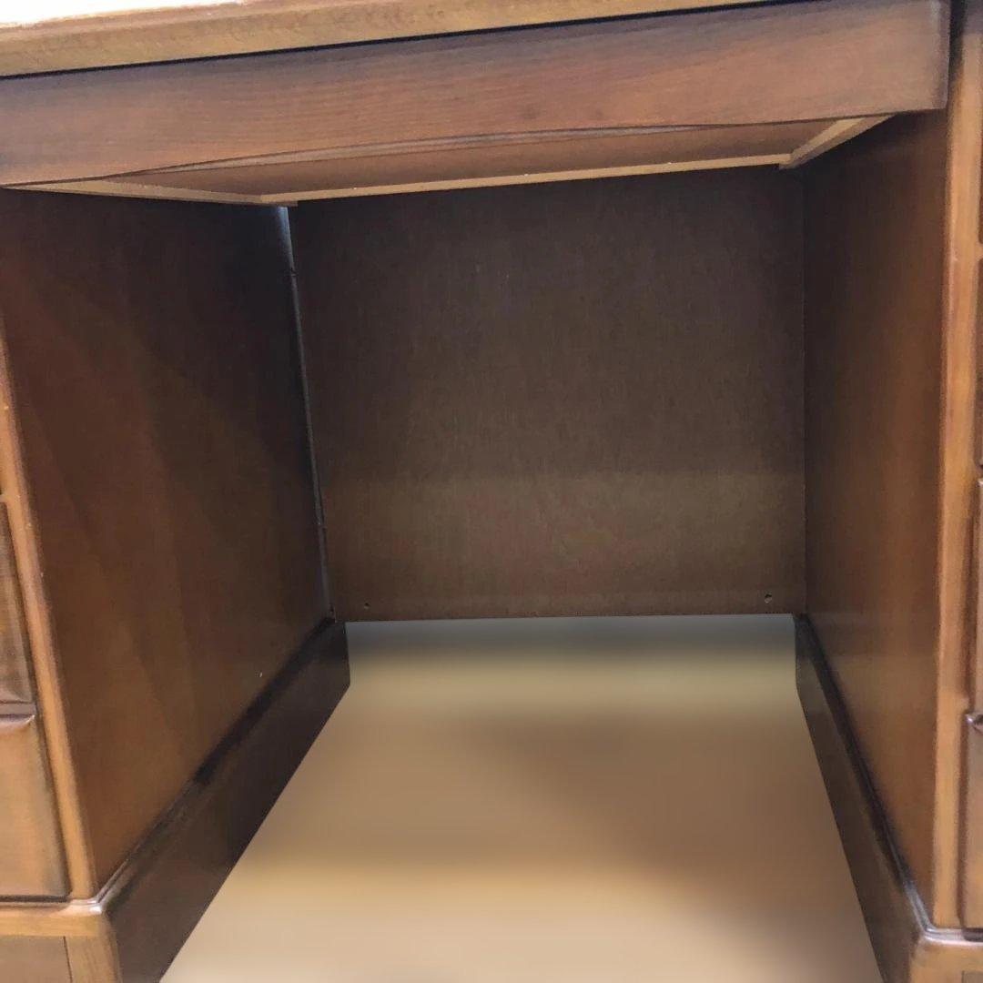 送料無料 カリモク 両袖机 デスク 高級 書斎机 重厚 天然木 251126