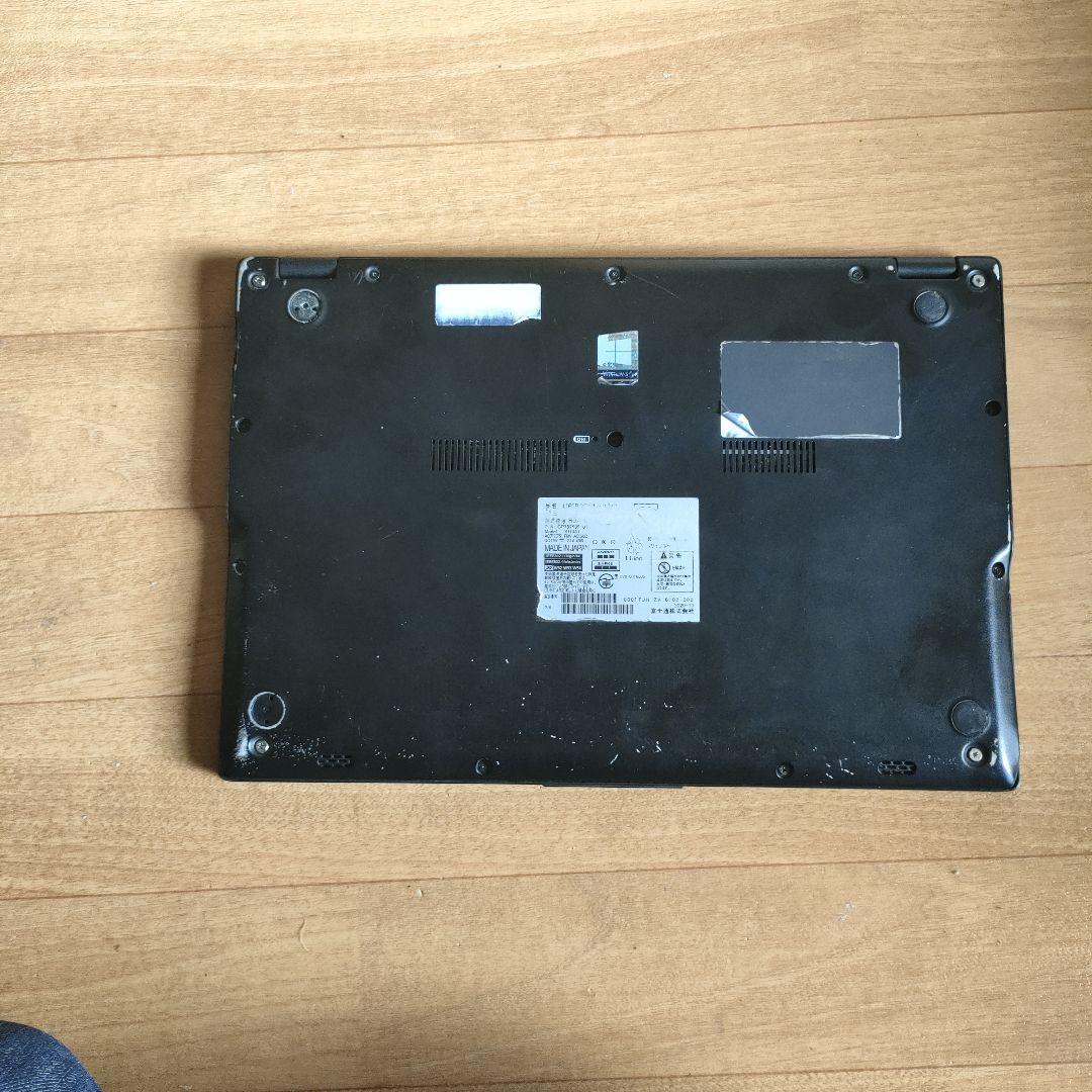 富士通 10世代 正規版Win11 Office 2024付き