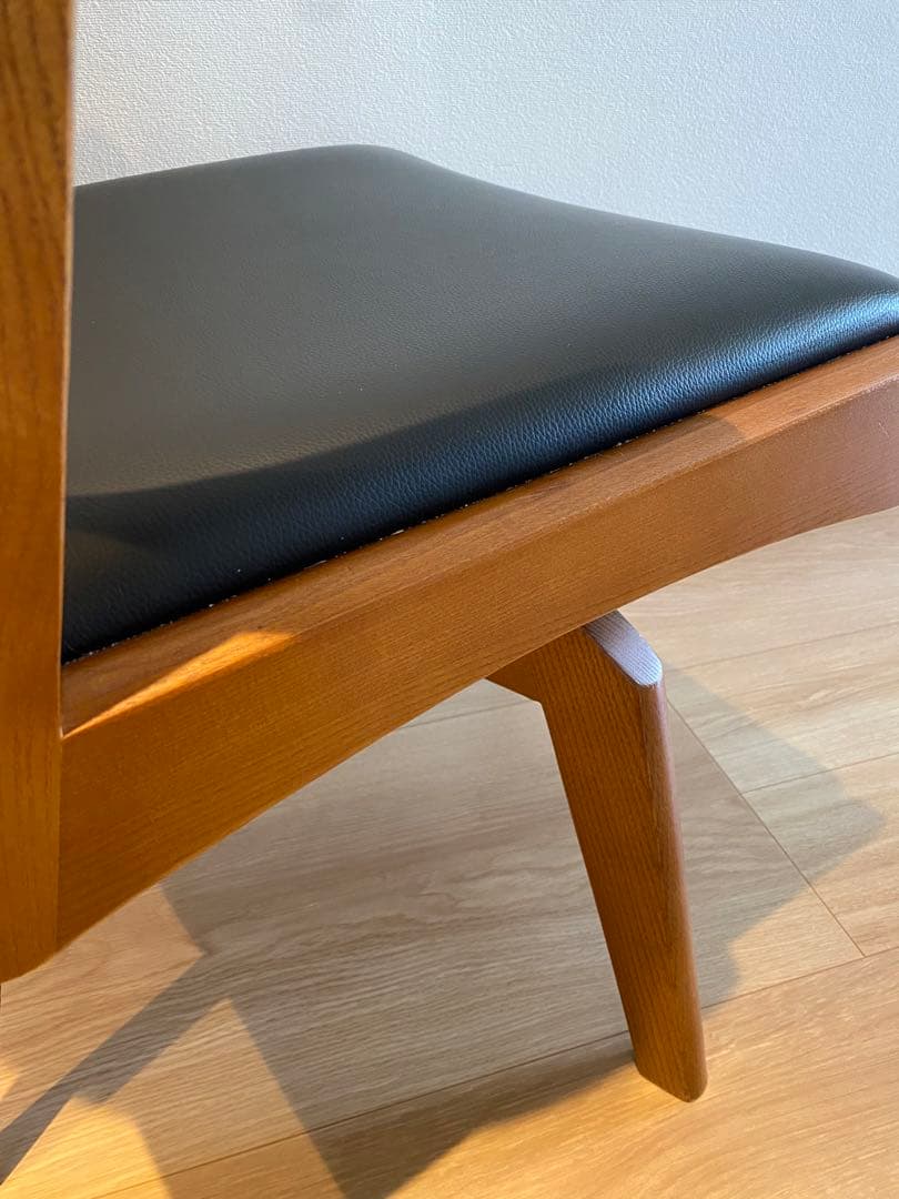 【訳あり品】ダイニングチェア 完成品 北欧 リビングチェア 回転式 ①