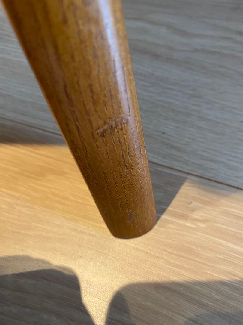 【訳あり品】ダイニングチェア 完成品 北欧 リビングチェア 回転式 ①