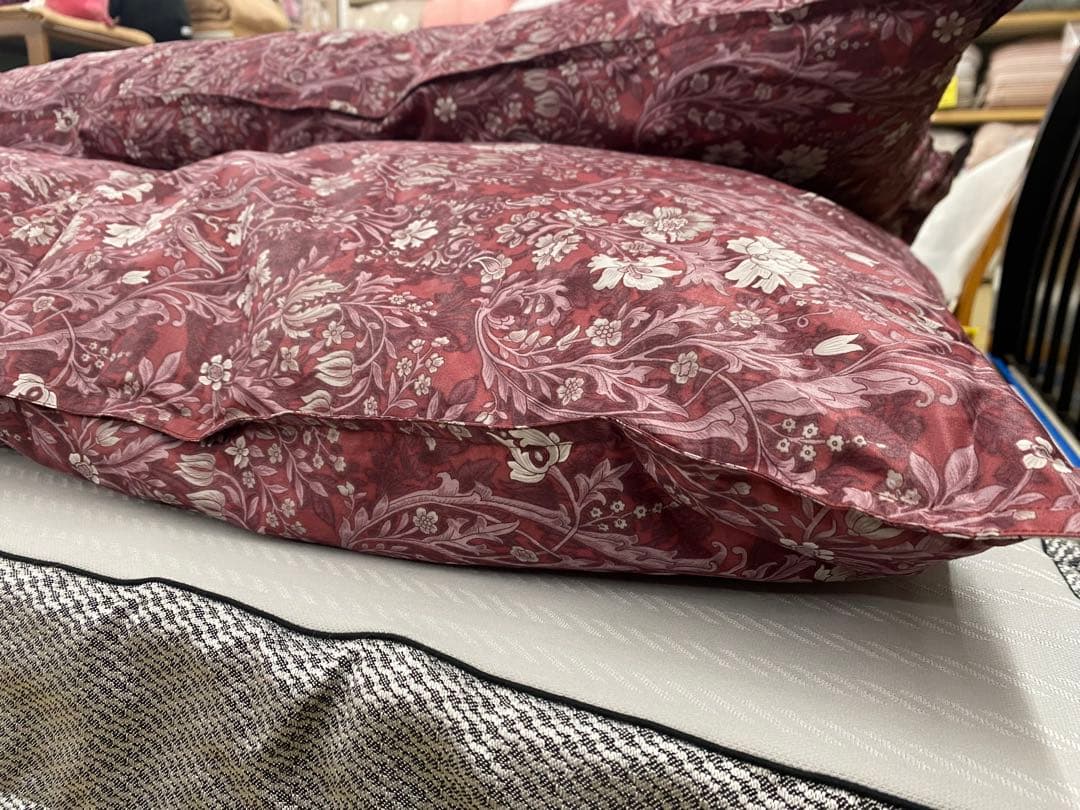 西川　羽毛掛け布団・リバクラブ　ハンガリー産グレーグースダウン９３%・シングル