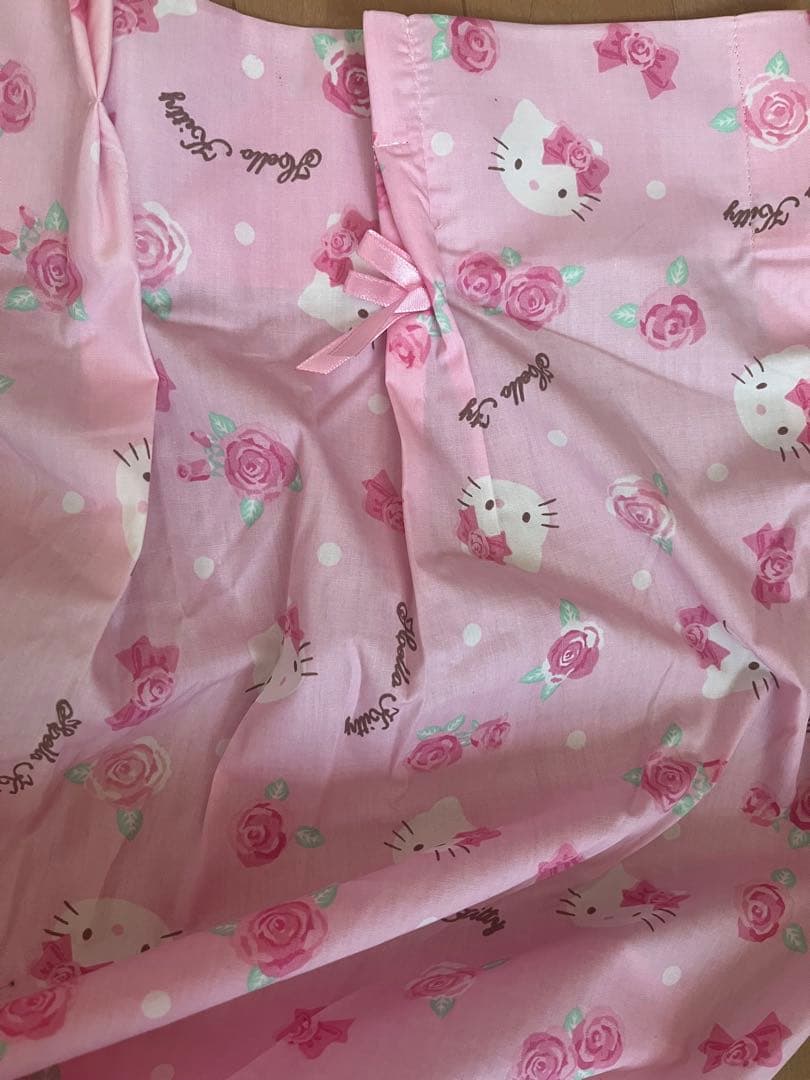 【レア未使用】ローズキティ　カーテン２枚