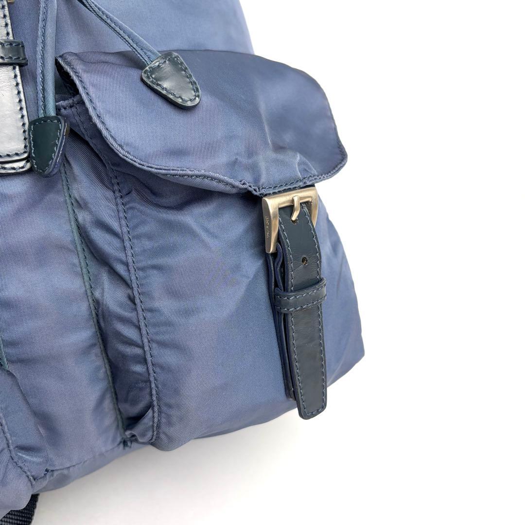 美品 PRADA プラダ リュック 三角ロゴプレート ナイロン レザー ブルー
