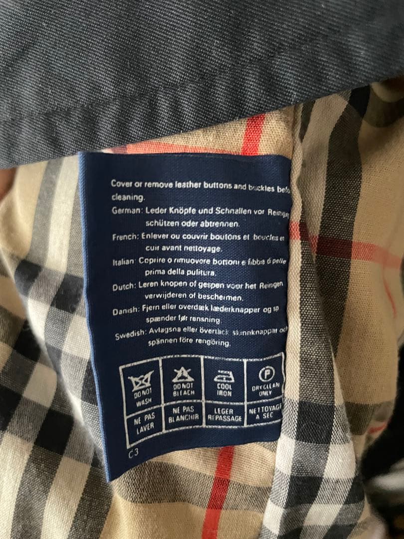 Burberrys ブラック 黒 トレンチコート