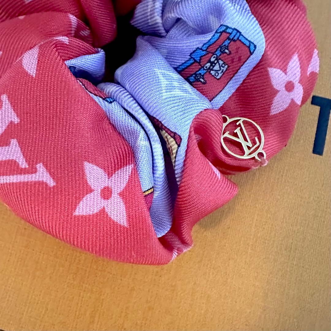 【新品】LOUIS VUITTON ヘアシュシュミニマル 赤・紫 シルク100％