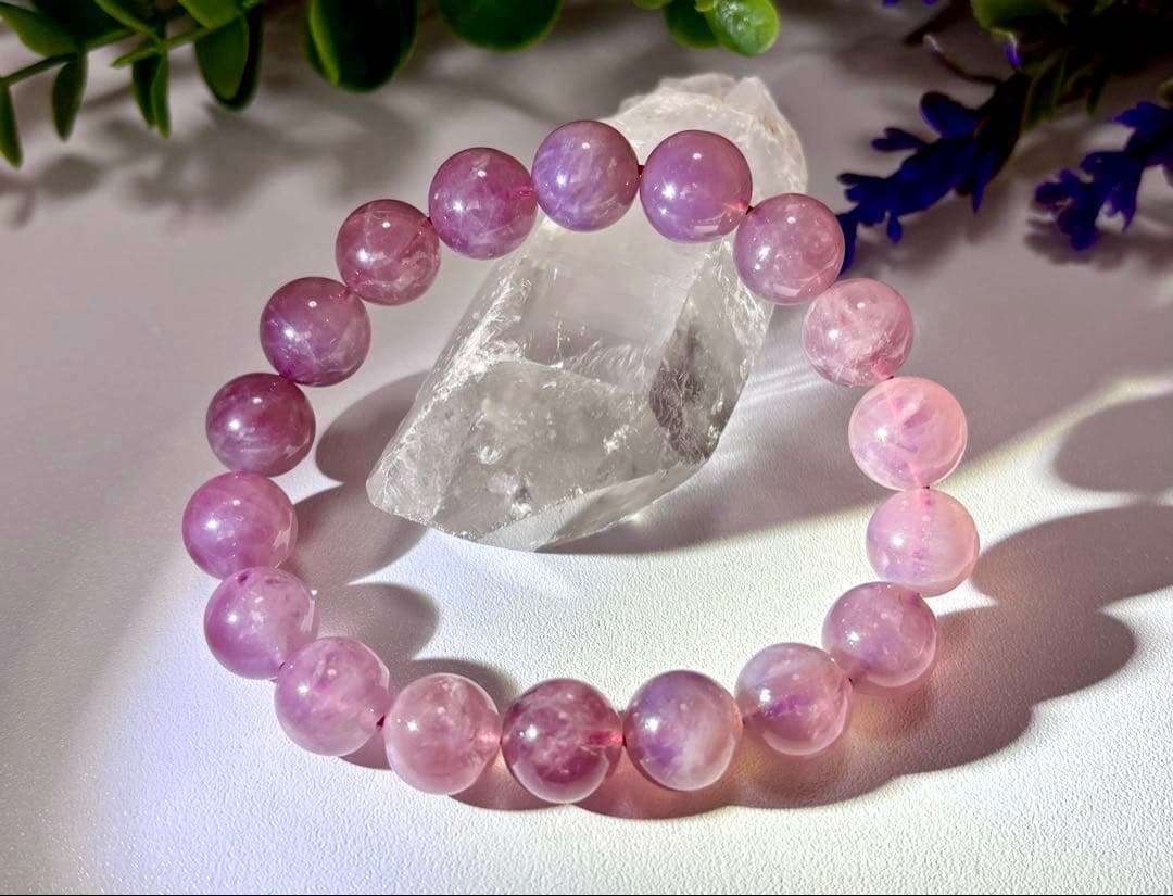 究極品質　愛と安らぎを象徴する宝石　幻のロイヤルパープルスターローズクォーツ