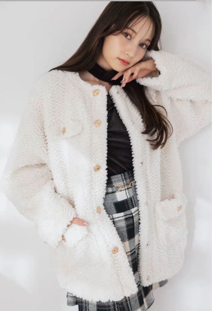 【極美品】dazzlin ダズリン ボアフレンチブルゾン ホワイト ジャケット