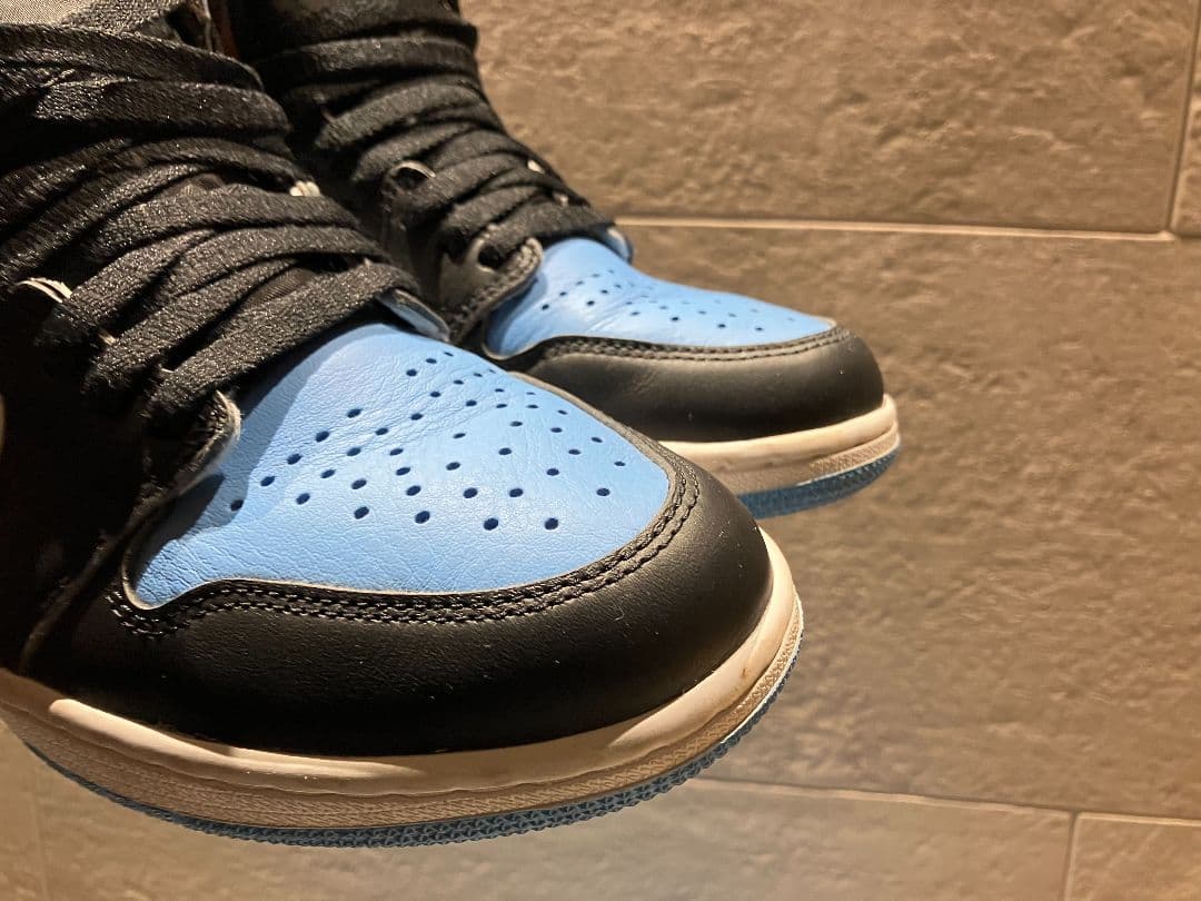 【美品】Air Jordan 1 High OG \"UNC Toe\"