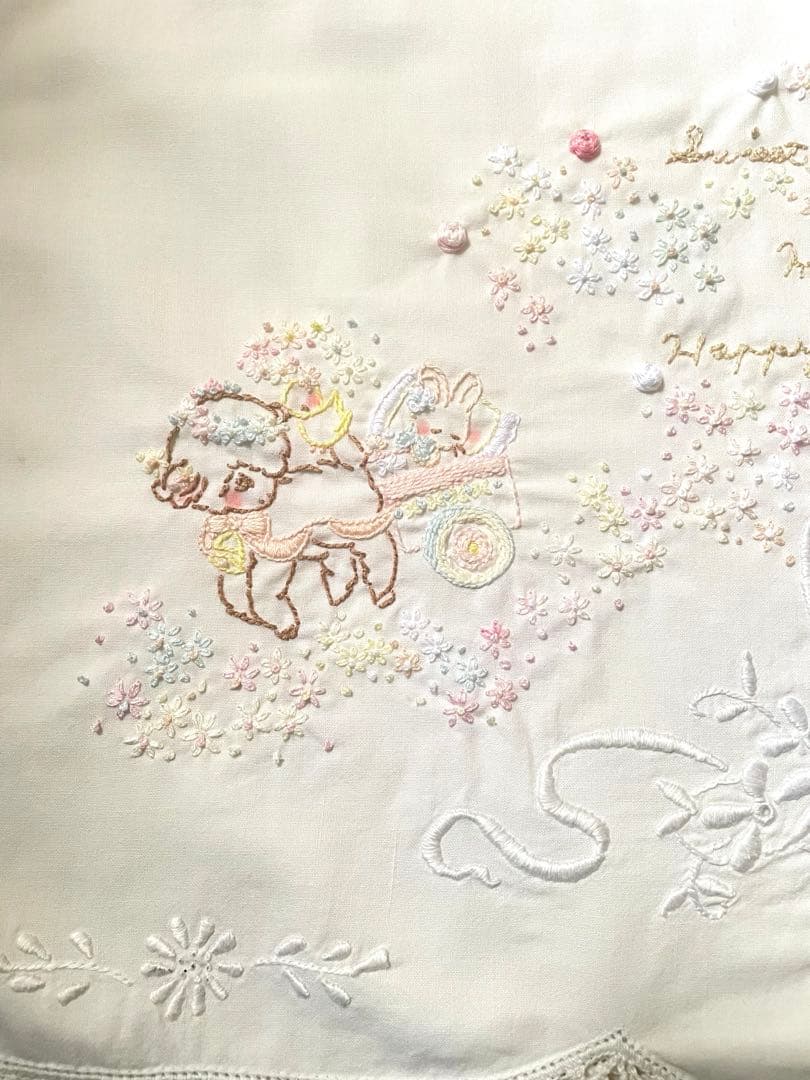 ヴィンテージクロス＆ハンドメイド刺繍アニマルちゃん·͜· ♡