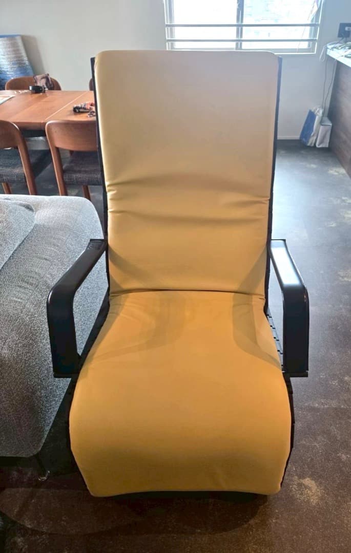 ○[全国発送] ポルトローナフラウ ポルシェ アントロポヴァリウス 総本革チェア