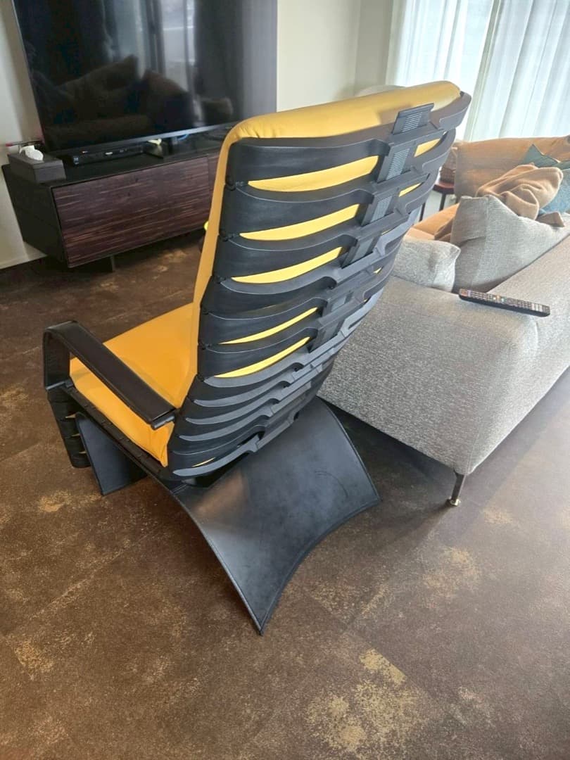 ○[全国発送] ポルトローナフラウ ポルシェ アントロポヴァリウス 総本革チェア