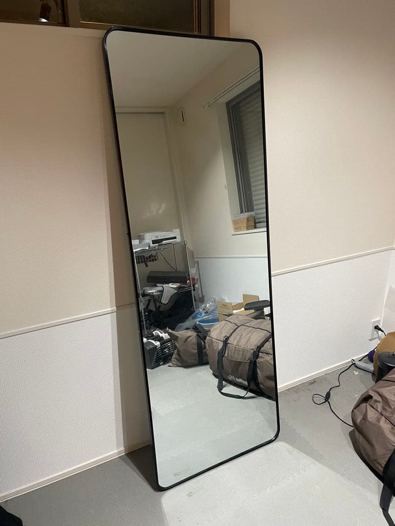大型スタンドミラー シンプルデザイン